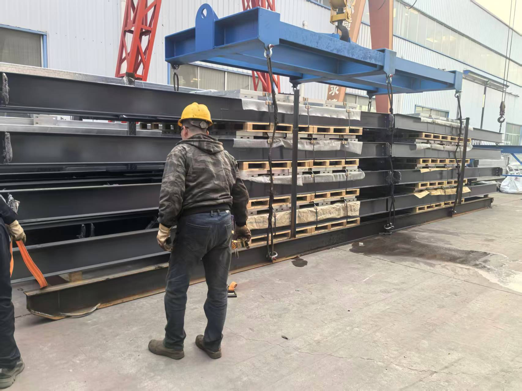 Liweiyuan Steel Structure、ノルウェーのクライアント向けにカスタマイズされた鋼構造製品の出荷に成功
