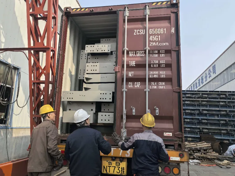 チリの大規模鉄鋼倉庫プロジェクト向け鋼構造部材の出荷に成功、現地物流拠点建設を支援